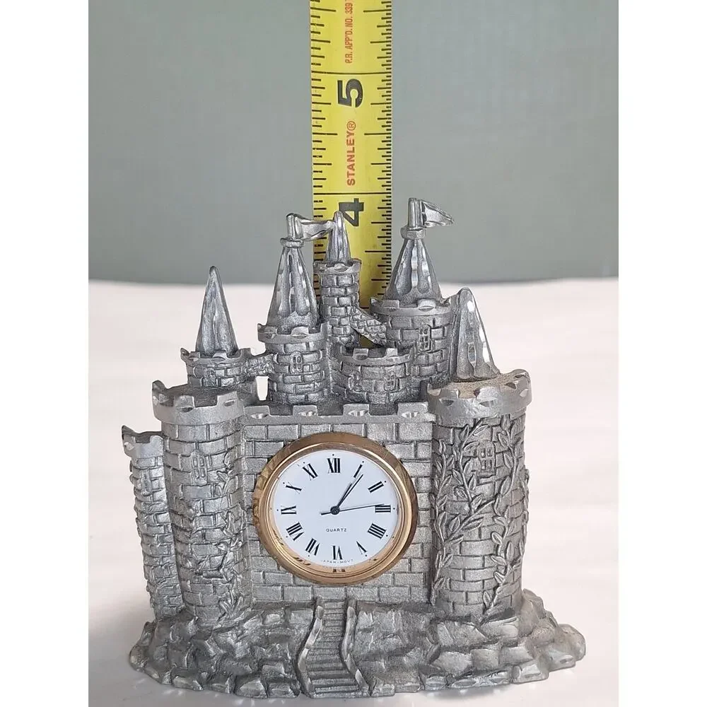 1987 Spoontiques 7514 Pewter Castle Quartz Desk Shelf Clock Japan Movt Works